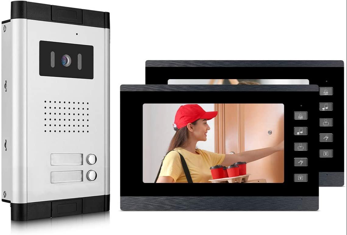 A video door phone screen.